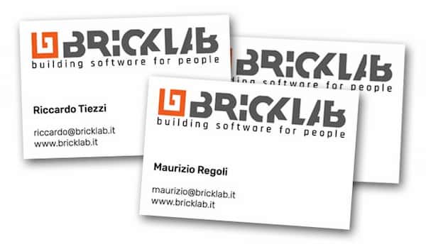 Biglietti da visita di BrickLab versione mobile